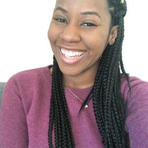 Meet your Posher, Cynthia